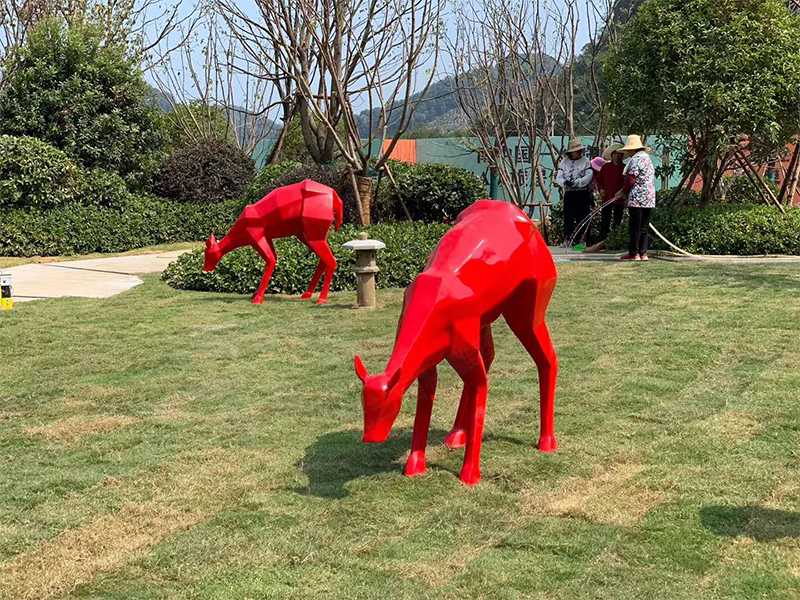 玻璃鋼雕塑工廠,機(jī)械鹿擺件 玻璃鋼雕塑工廠,機(jī)械鹿擺件